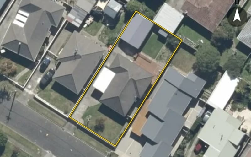 23 Holyoake Crescent