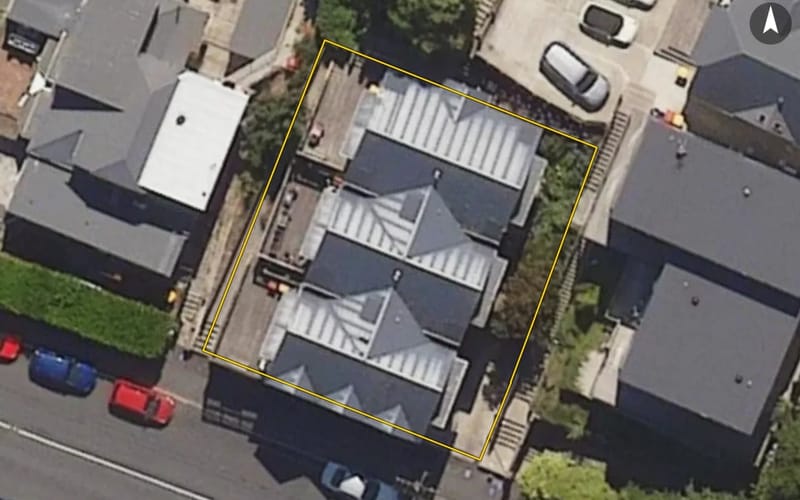 164 Dundas Street