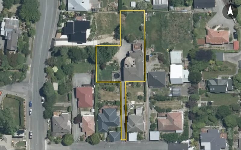 8A Lysaght Street
