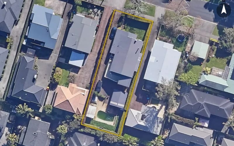 4 Greenfield Road