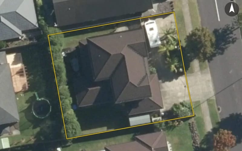 12 Murray Becroft Avenue