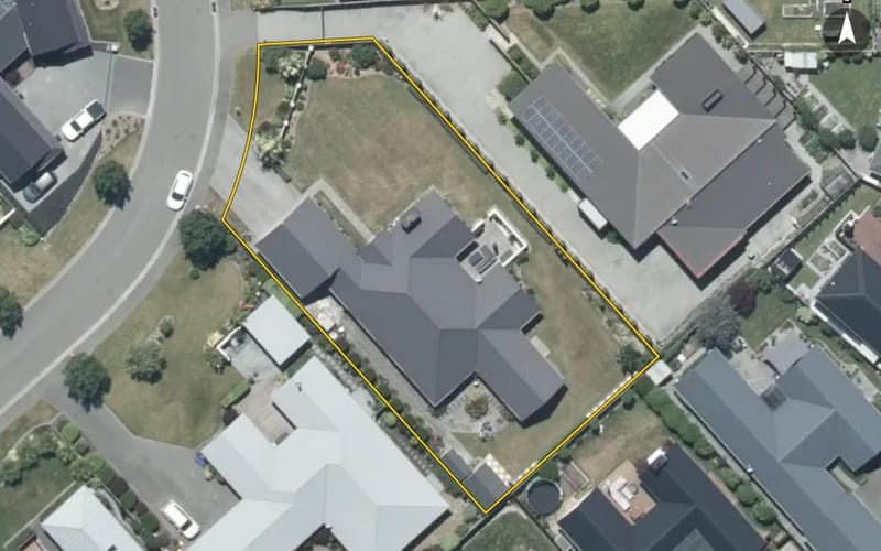 29 Douglas Drive