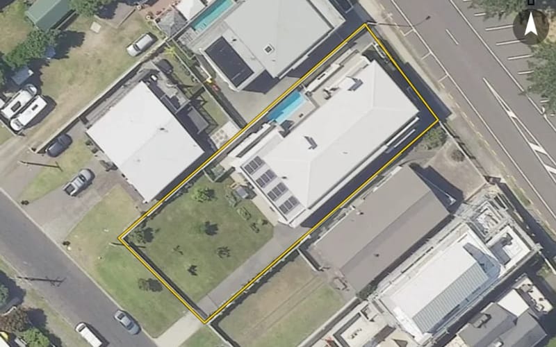 15 Muricata Avenue