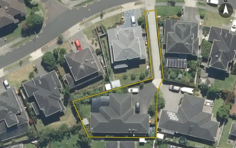11 Kaitune Drive