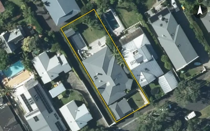 8 Ascot Avenue