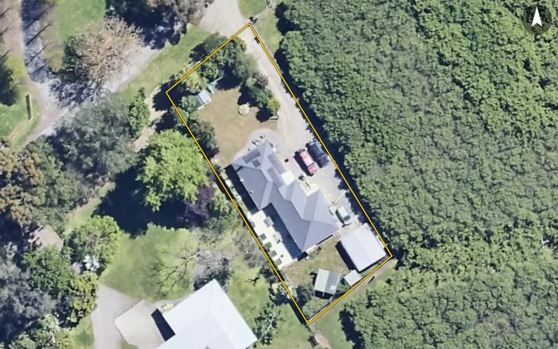 65 Rowley Crescent