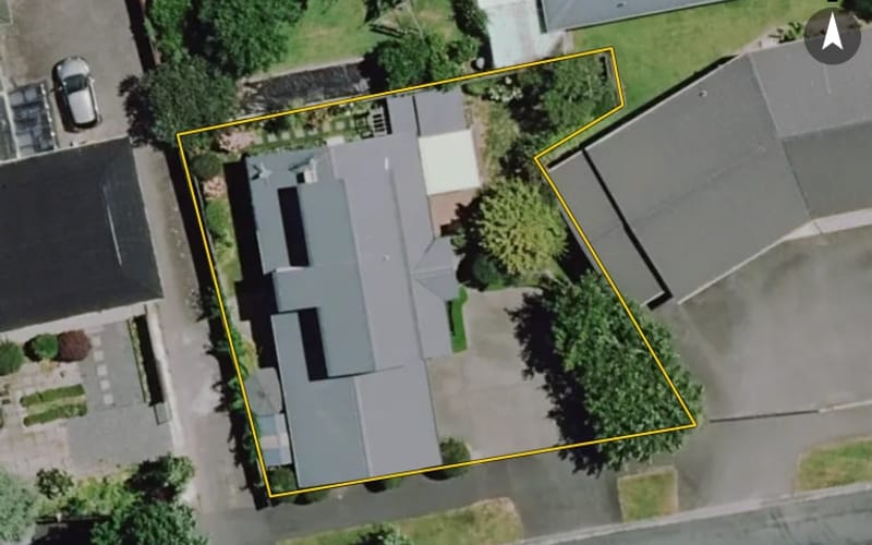 2B Howell Avenue