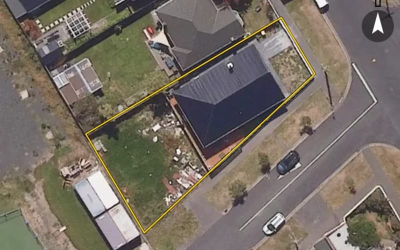 25 Botha Street