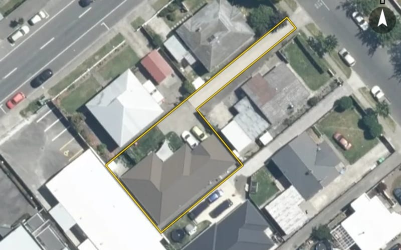 712 Queen Street West