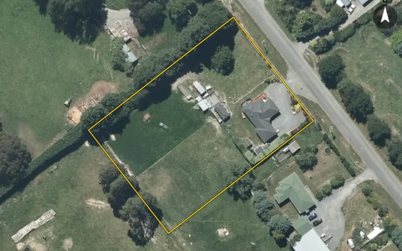 15 Hollands Road
