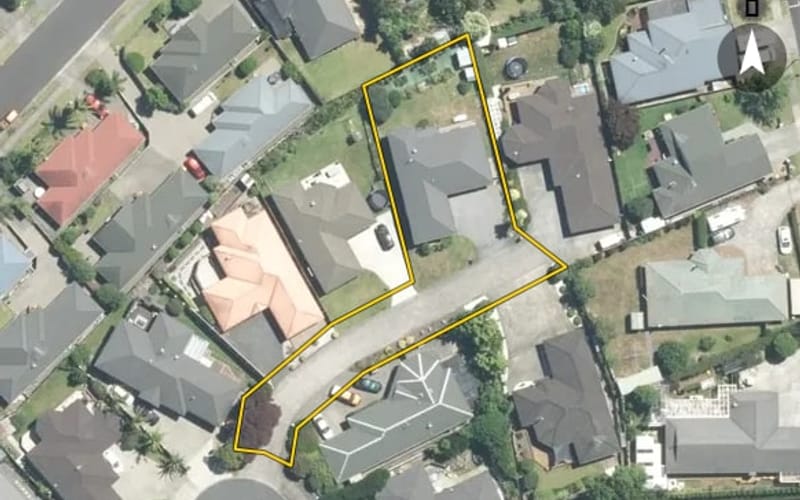 27 Les Fisher Place