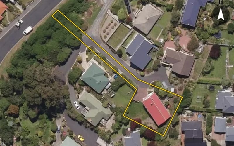 20 Chisholm Place