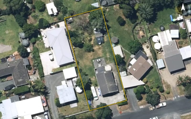 6 Fourth View Avenue