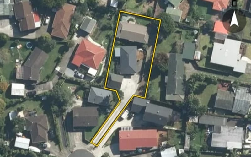 2/16 Manapouri Place