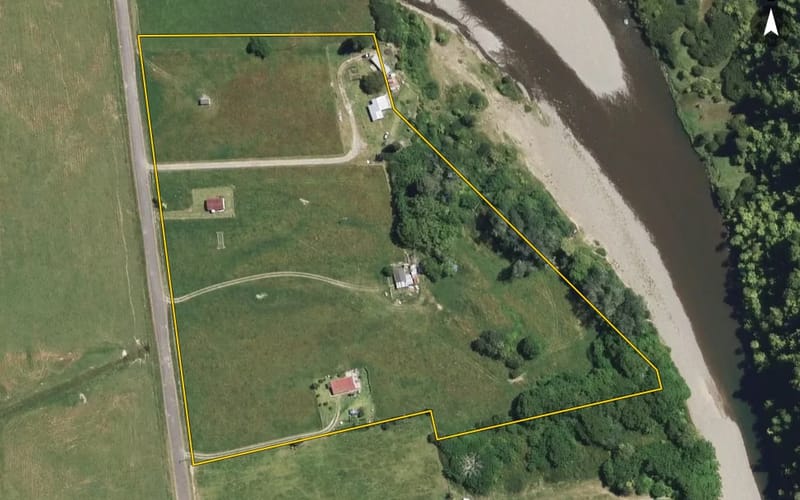 1107 Matahi Valley Road