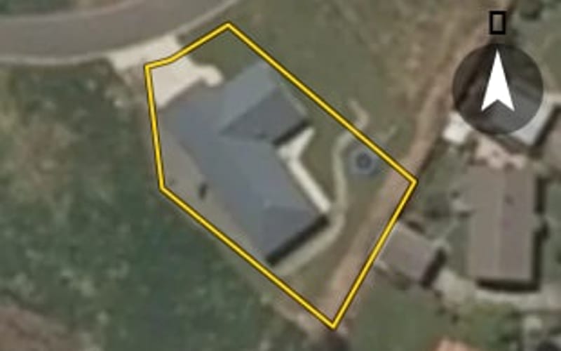 6 Karlos Lane
