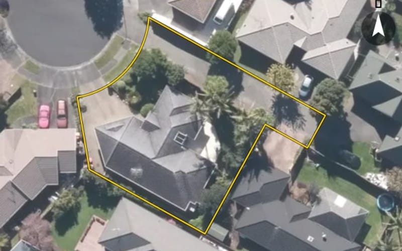 9 Orohena Close