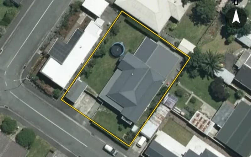 6 Hutcheson Street