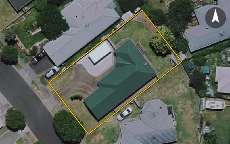 8 Sandhurst Place