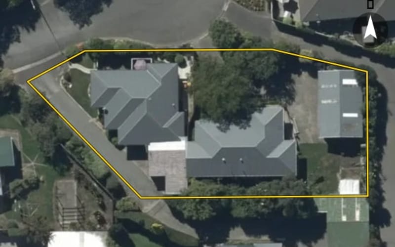 15 Tuscany Place