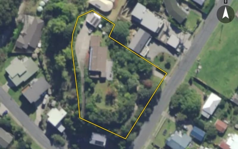 14 Pine Road