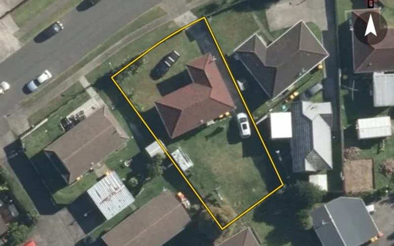 20 Karepo Crescent