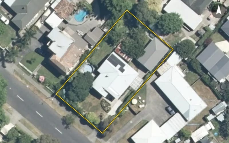 106 Charlotte Crescent