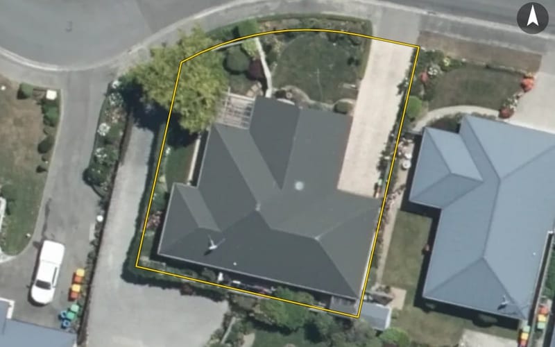 16 Alpine Close