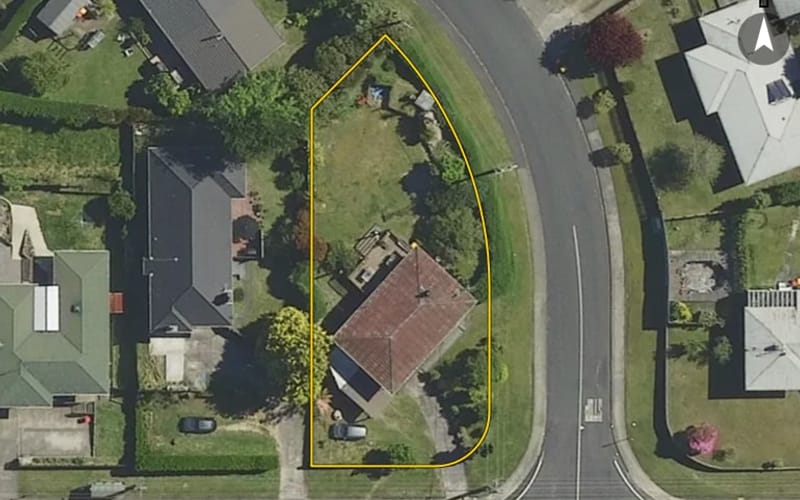 161 Devon Street West