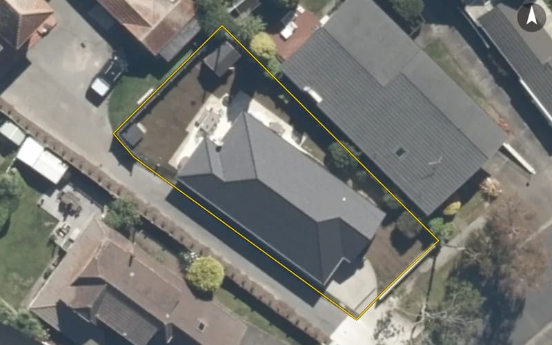 52A Wyndrum Avenue