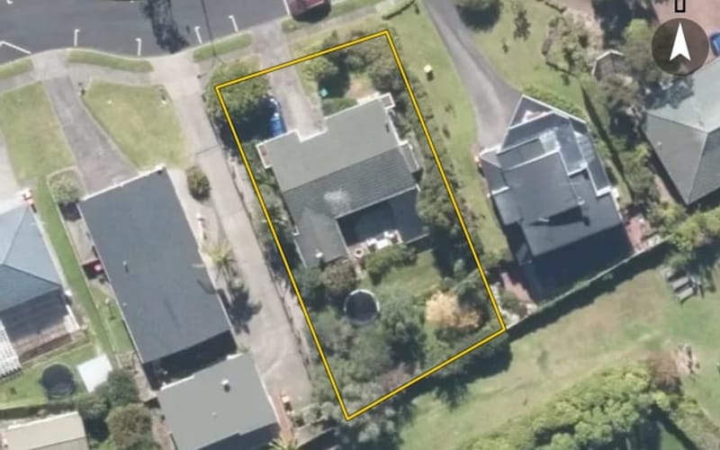 35 Lastel Place