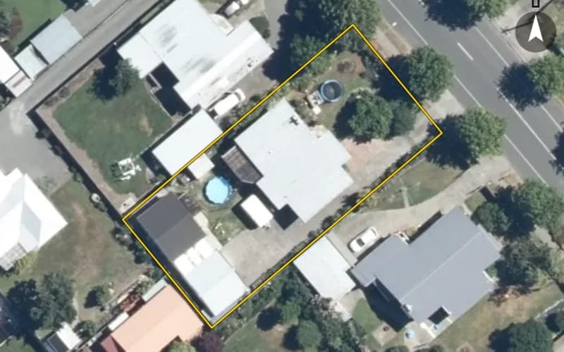 502 Oliphant Road