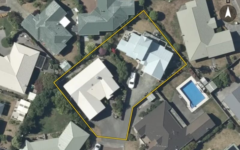 8 Montague Way