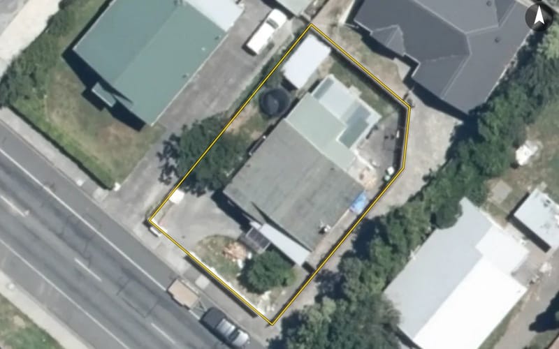 109 Murdoch Road West
