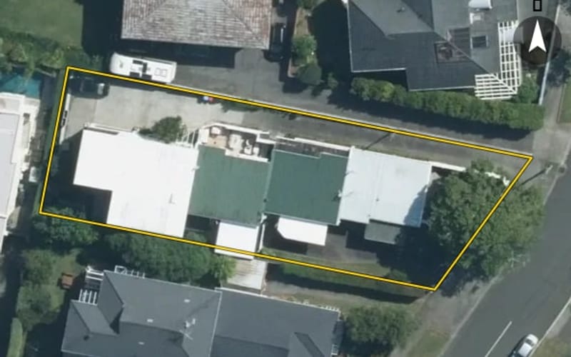 55A Selwyn Avenue
