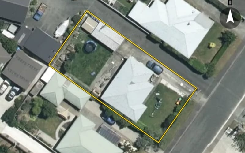 14 Reeves Street