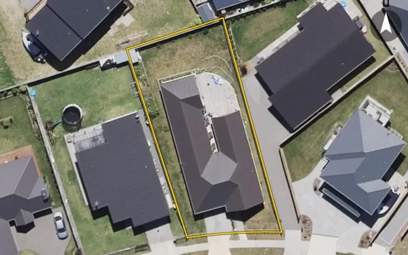 15 Raupo Crescent