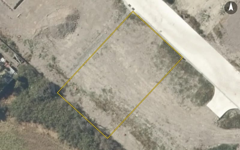 83D South Road