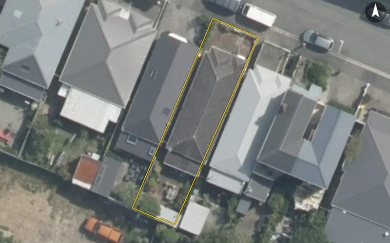 12 Caroline Street