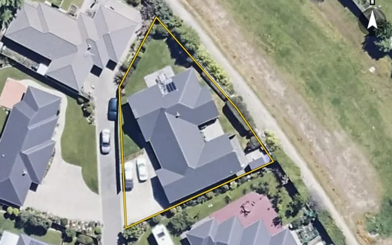 24 Rowan Place