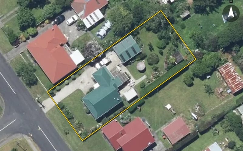 18 Roberts Avenue
