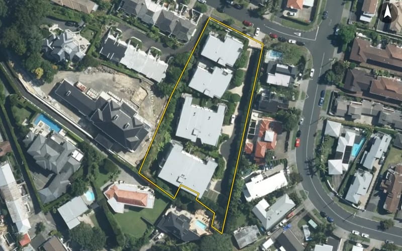 10/11 Taranaki Road