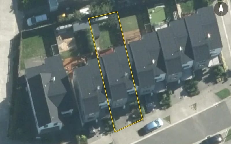 16 Aveline Place