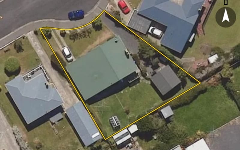 12 Erskine Place