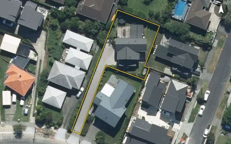 48B Castledine Crescent