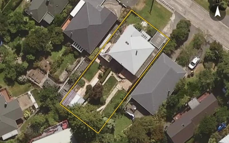 31 Falcon Street