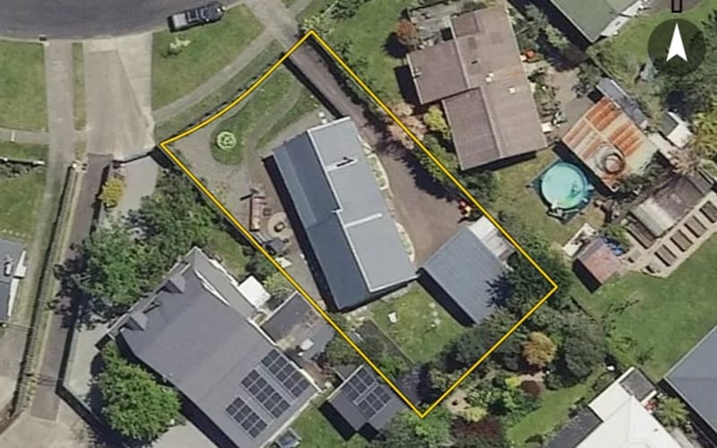 16 Browning Crescent