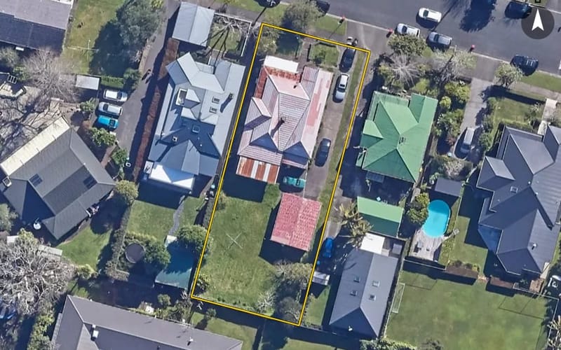 15 Milton Road