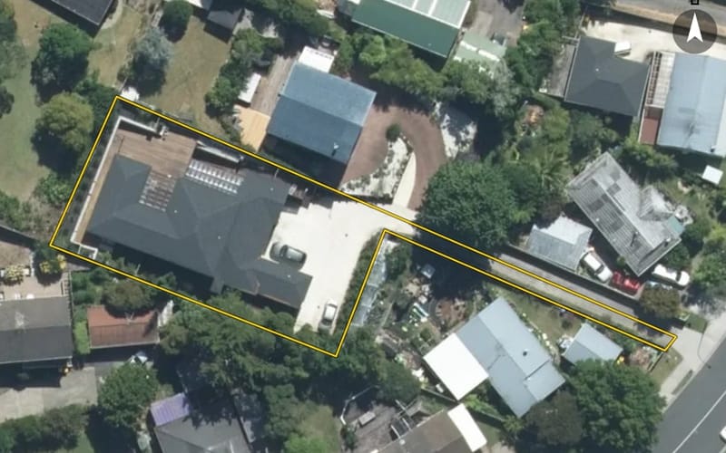 96 Oaktree Avenue
