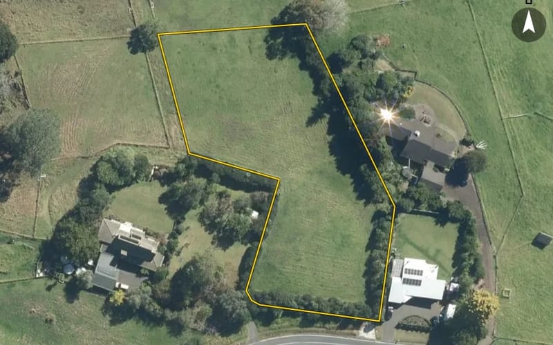 13 Vaughans Road